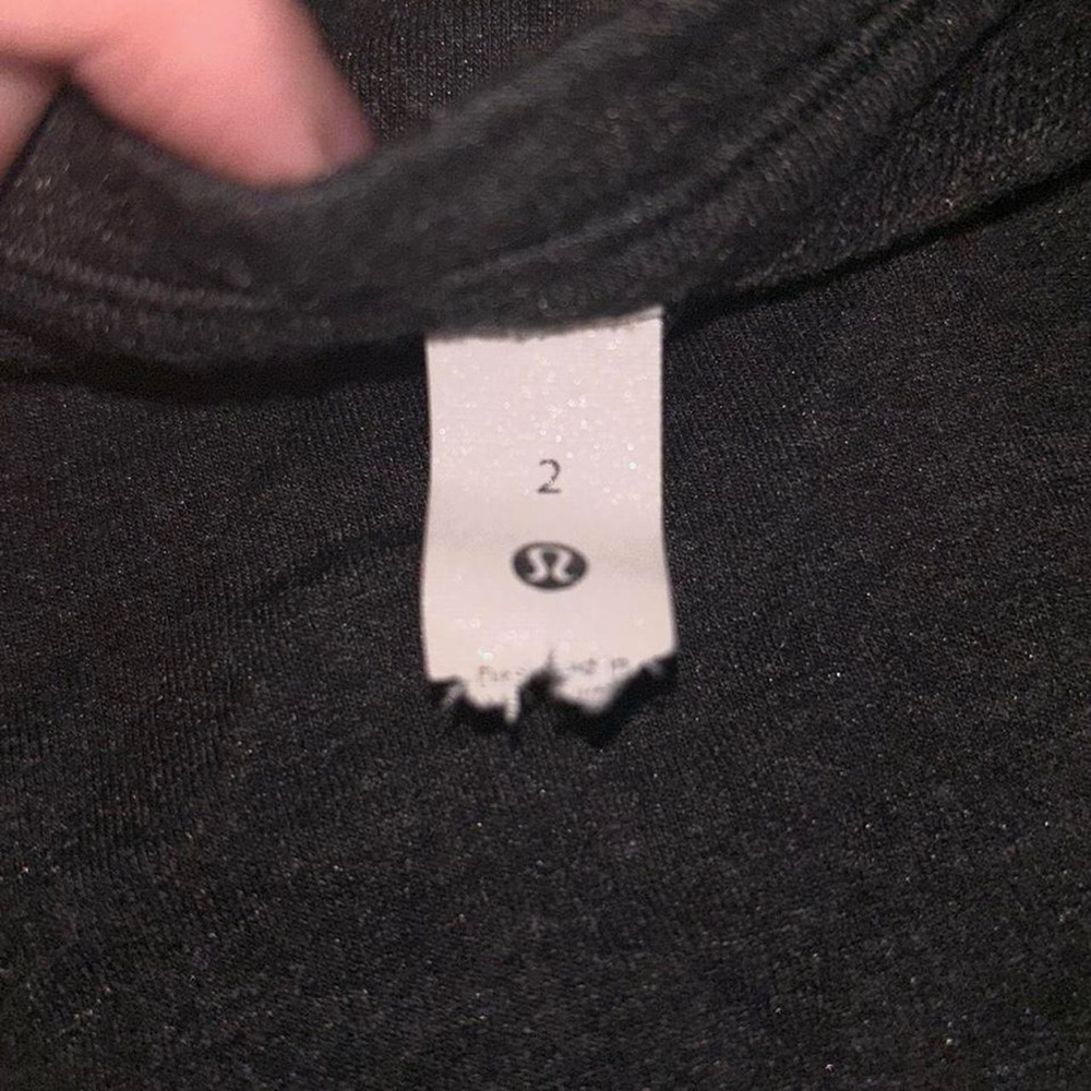 lululemon athletica Charcoal Long Sleeve Top - Picture 3 of 4